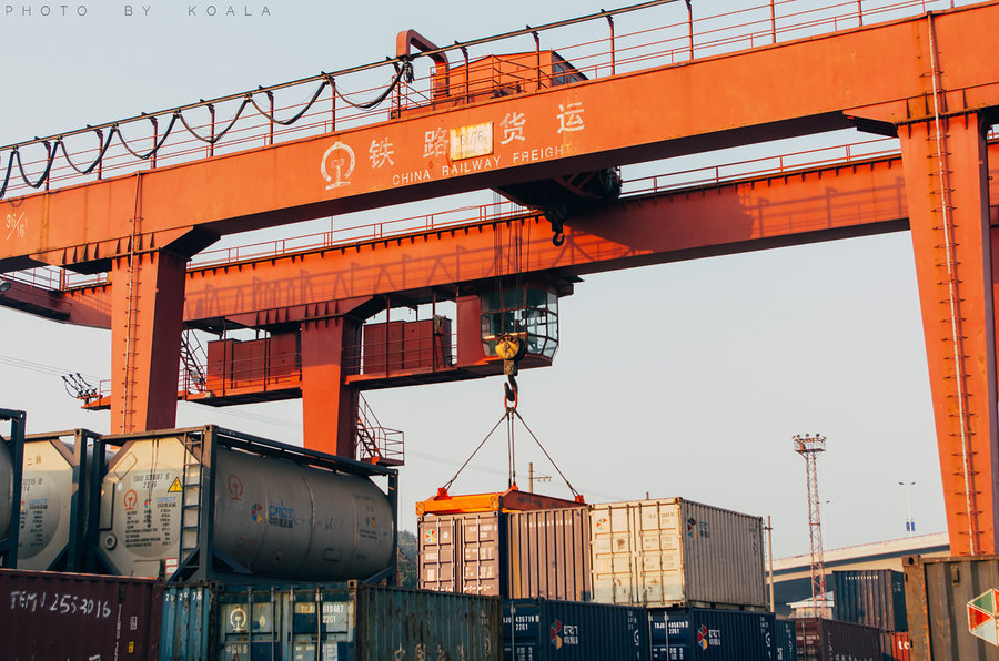 3月鐵路貨運量同比大增 中國經(jīng)濟正進(jìn)入新周期