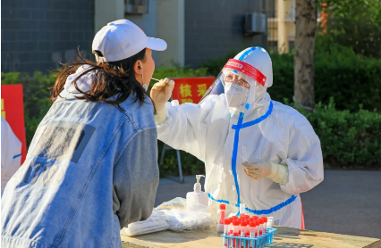 《新冠肺炎疫情防控核酸檢測實(shí)施辦法》印發(fā) 一般不按行政區域開(kāi)展全員核酸檢測